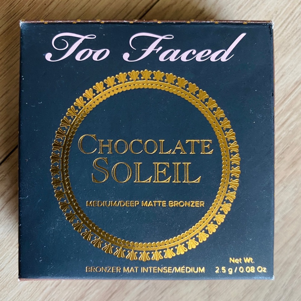 Too faced chocolate bronzer